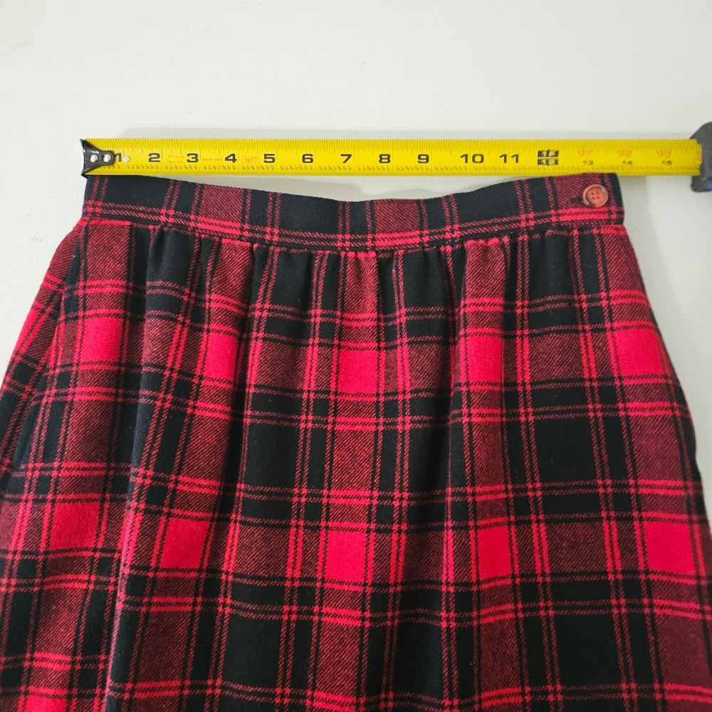 Vintage 70s Pendleton Wool Skirt 10 Red Black Plaid Tartan Midi USA Heritage - Picture 9 of 11